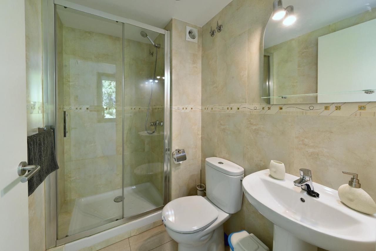 Pequeno Y Acogedor En El Centro De Cadaques Apartment Exterior photo